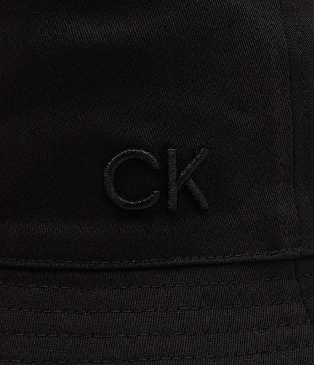 Двусторонняя шляпа Calvin Klein - черный(K60K611998)