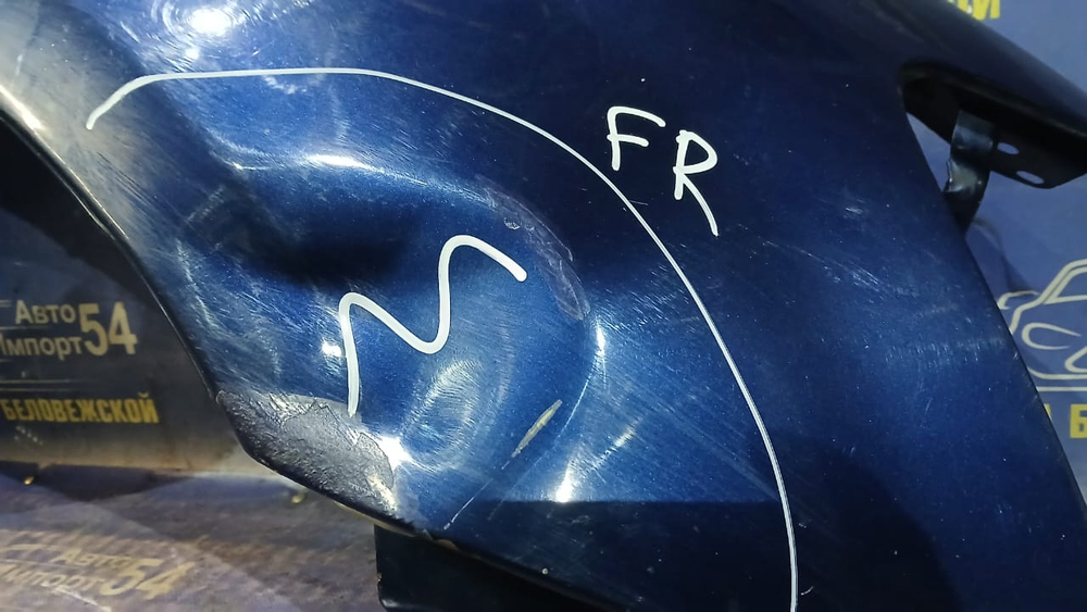 Крыло переднее правое TOYOTA HARRIER 2000