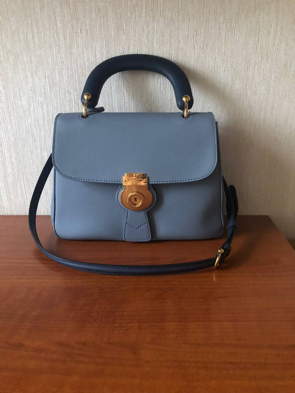 Сумка Burberry