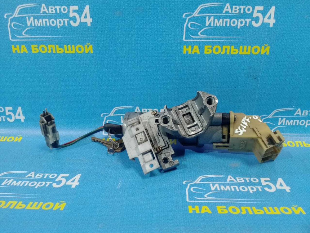 Замок зажигания MAZDA BONGO FRIENDEE 1997