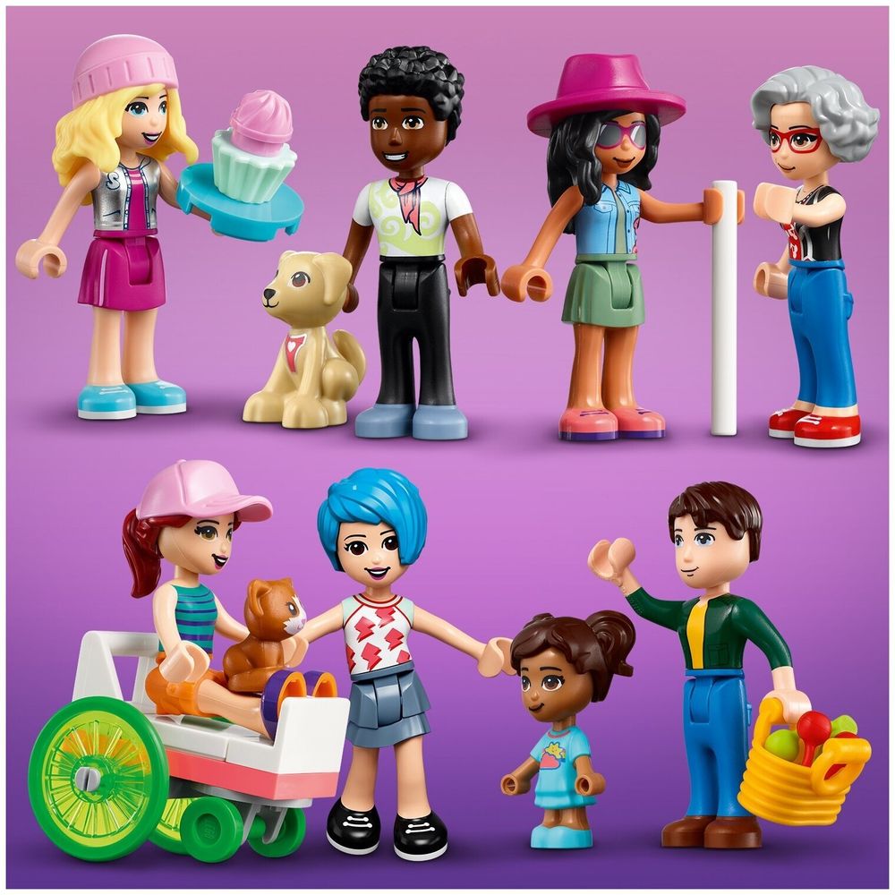 Конструктор LEGO Friends 41704 Большой дом на главной улице