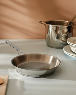 Alessi Кастрюли и сковородки 20см