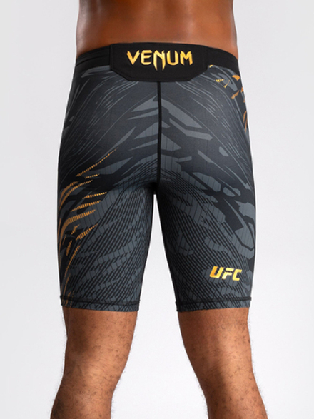 Компрессионные шорты UFC Fusion by Venum Authentic Fight Night Black/Gold
