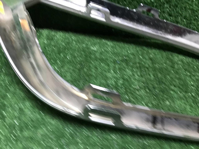 Молдинг решетки радиатора Skoda Rapid 2 (2020-нв)