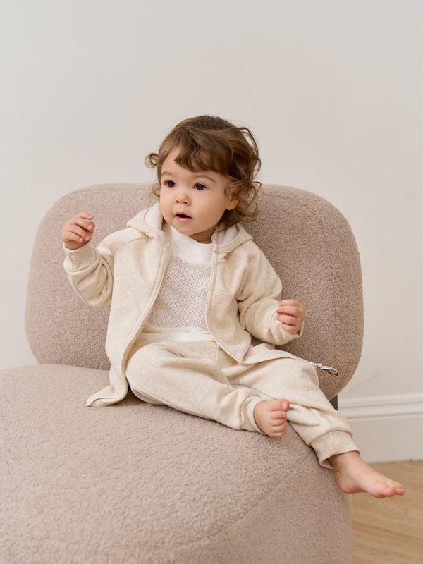 Костюм с толстовкой 