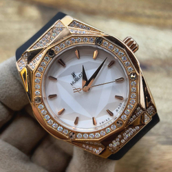 Часы Hublot