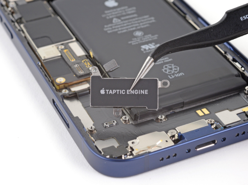 Замена Вибромотор на iPhone 12