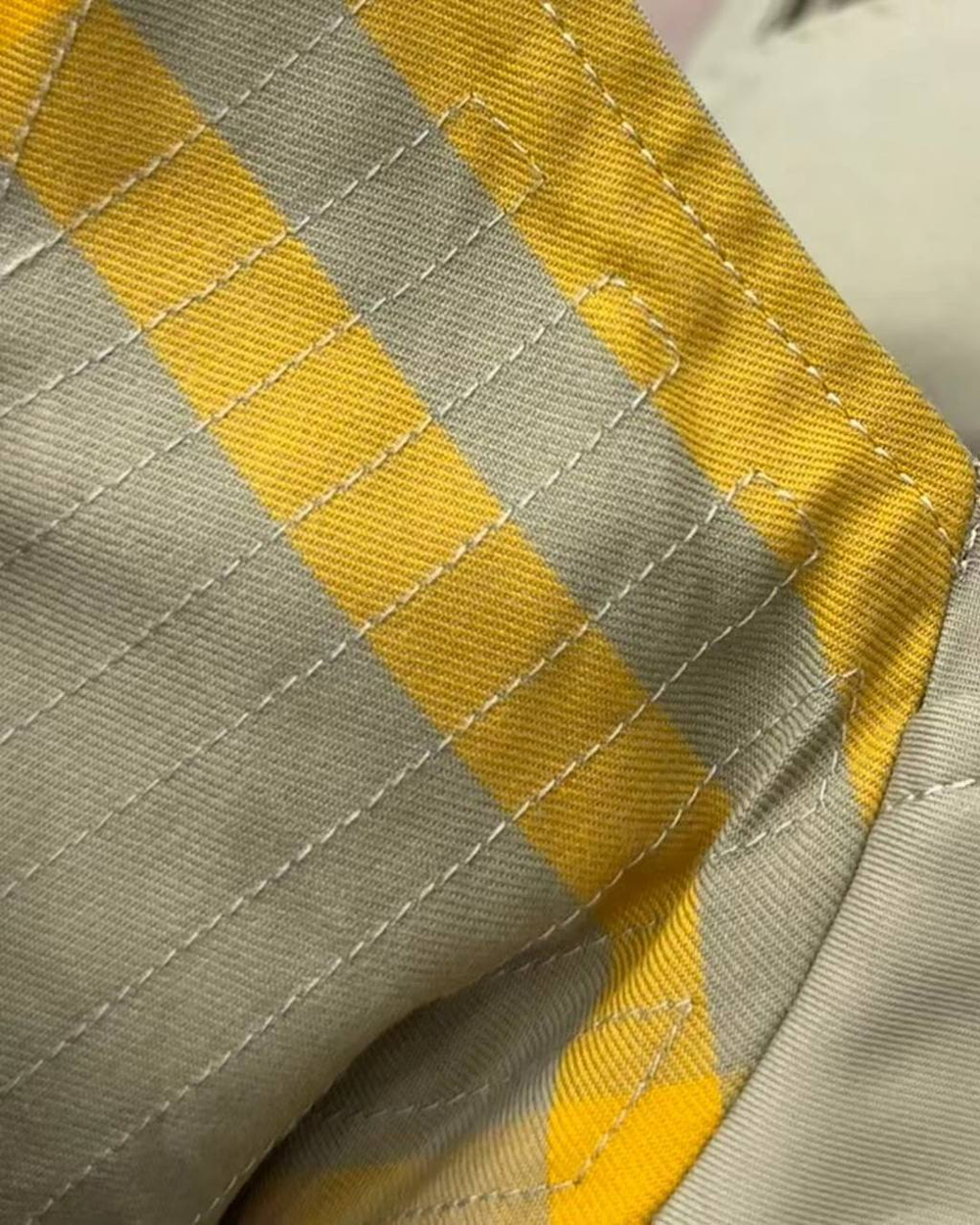 Плащ Burberry