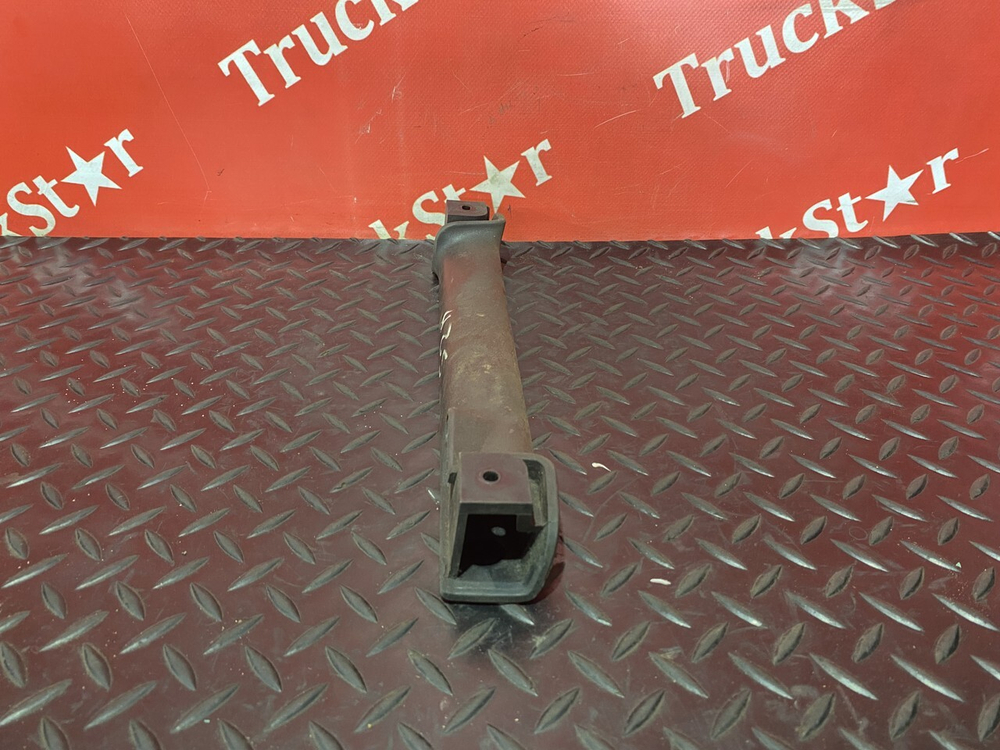 Ручка двери правой