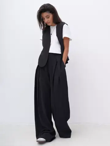 Брюки палаццо классические с защипами