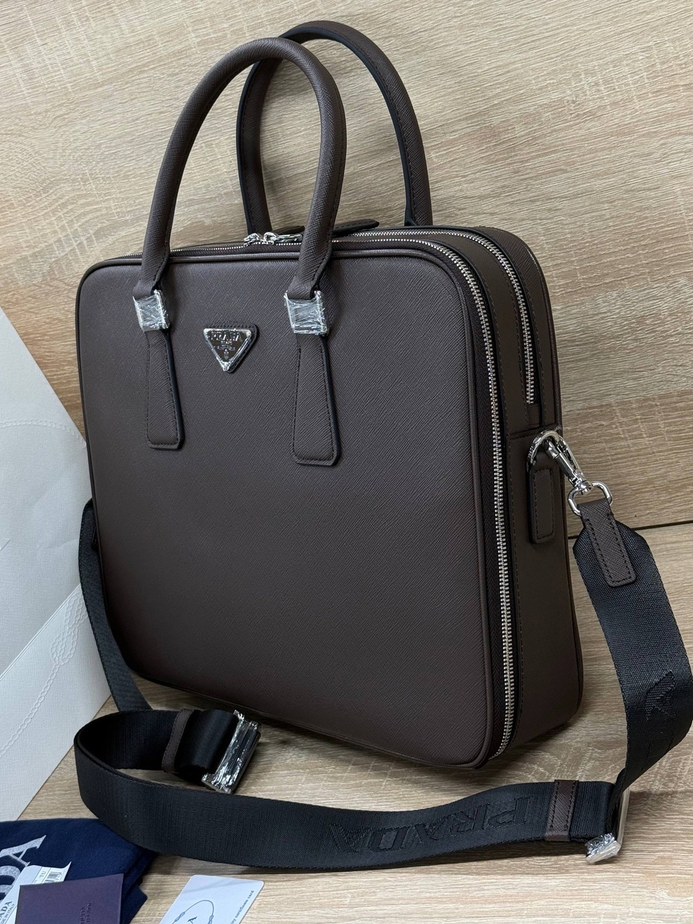 Портфель Prada