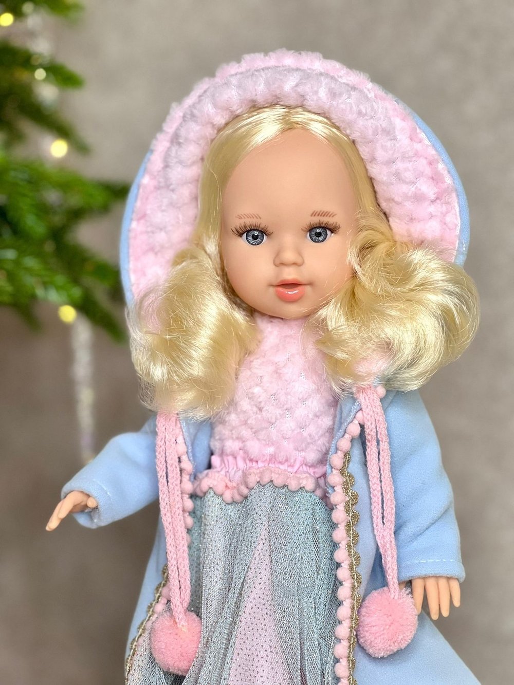 Кукла Marina and Pau 40cм Marina Edelweiss виниловая (1552)