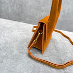 Jacquemus Le Chiquito Moyen 18 cm