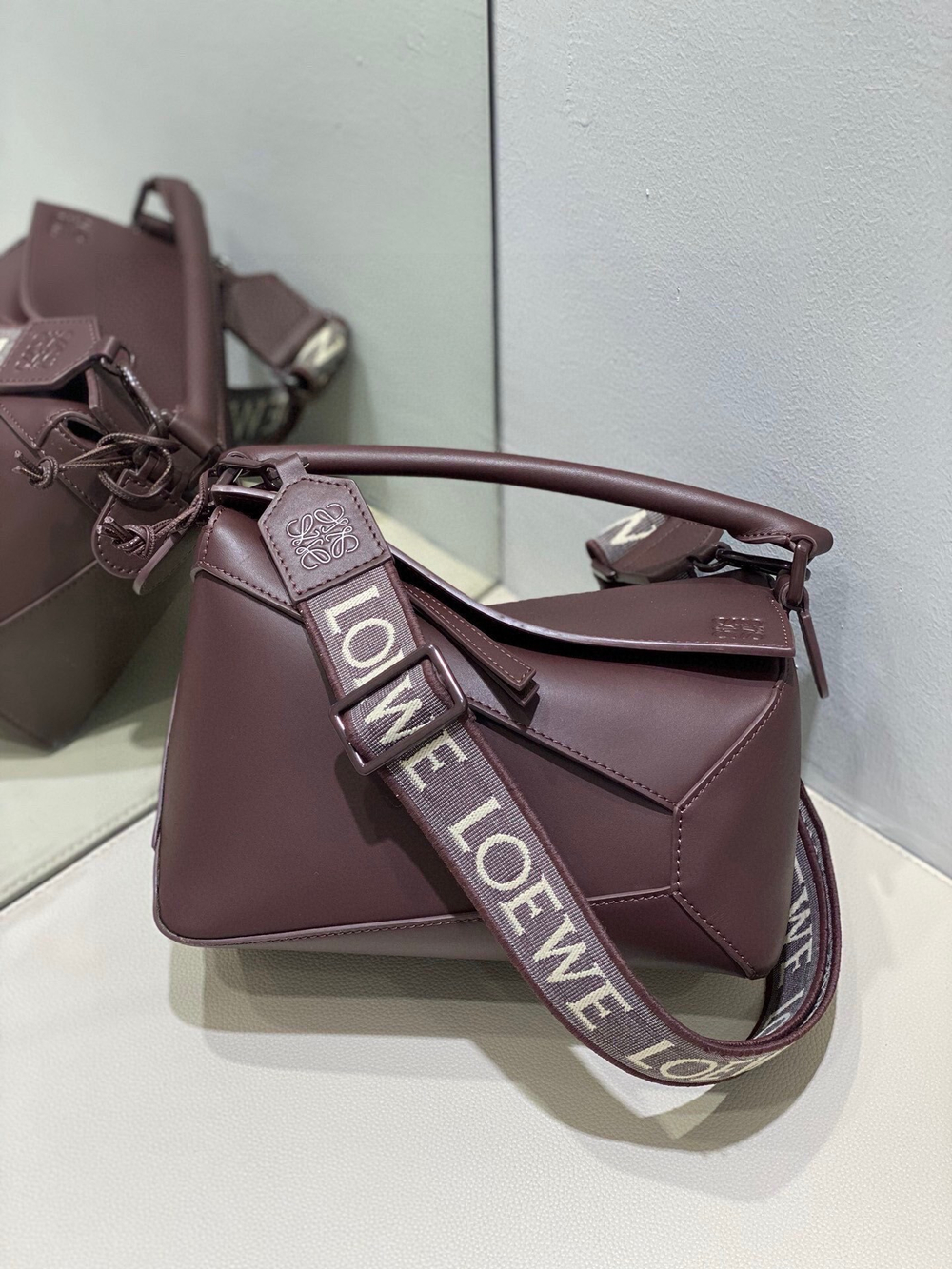 Loewe Puzzle 24 cm