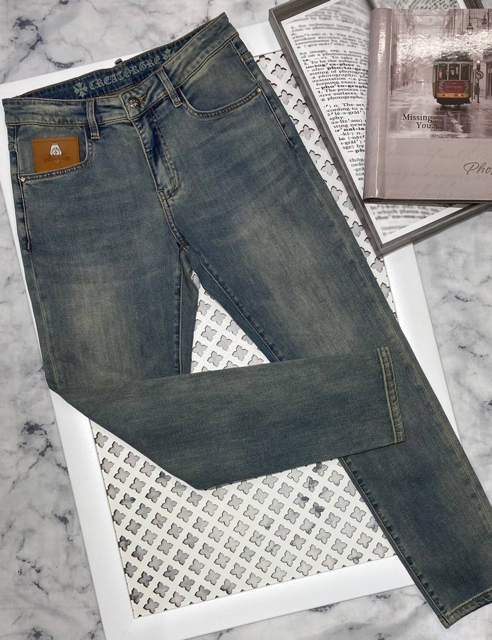 Джинсы Chrome Hearts