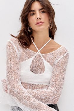 Лонгслив из кружева с рукавами клеш белого цвета