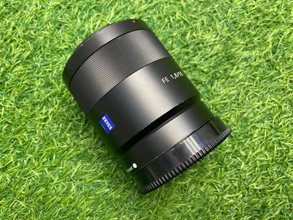 Sony Carl Zeiss Sonnar T 55mm 1.8 ZA