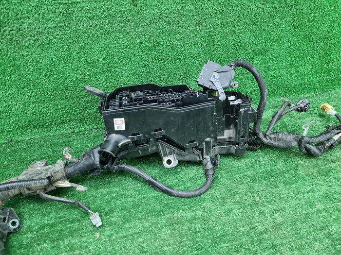Проводка моторного отсека Toyota Camry xv70 17-нв
