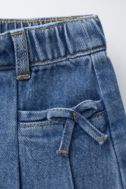 ZARA ДЖИНСОВАЯ ЮБКА В СКЛАДКУ С БАНТАМИ, ВЫЦВЕТШИЙ СИНИЙ