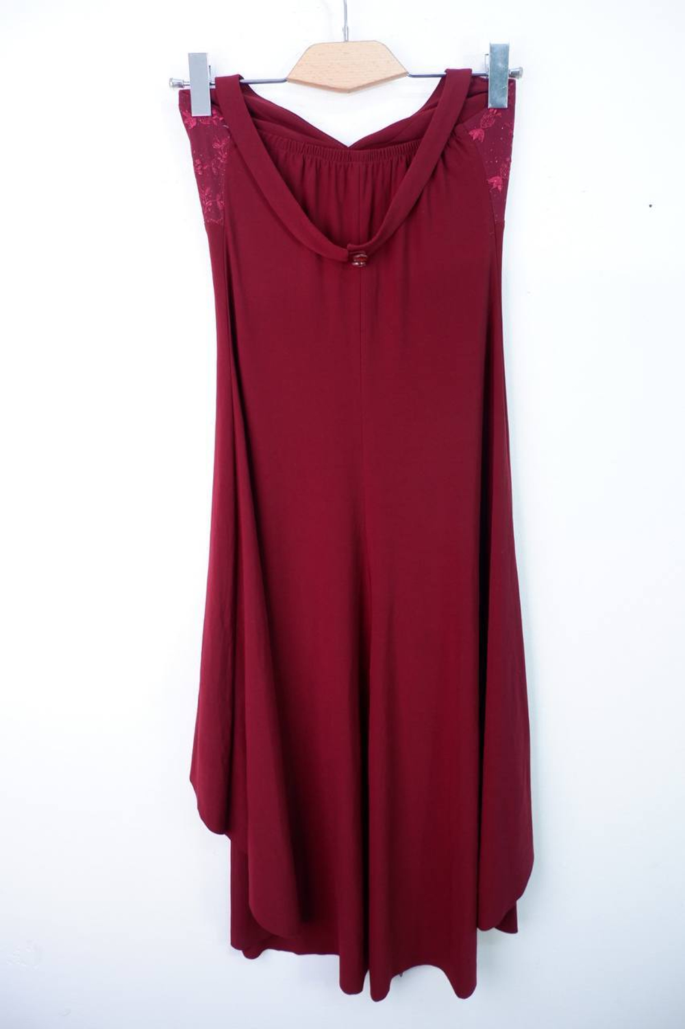 Платье модного оттенка, визуально 44 размер, новое