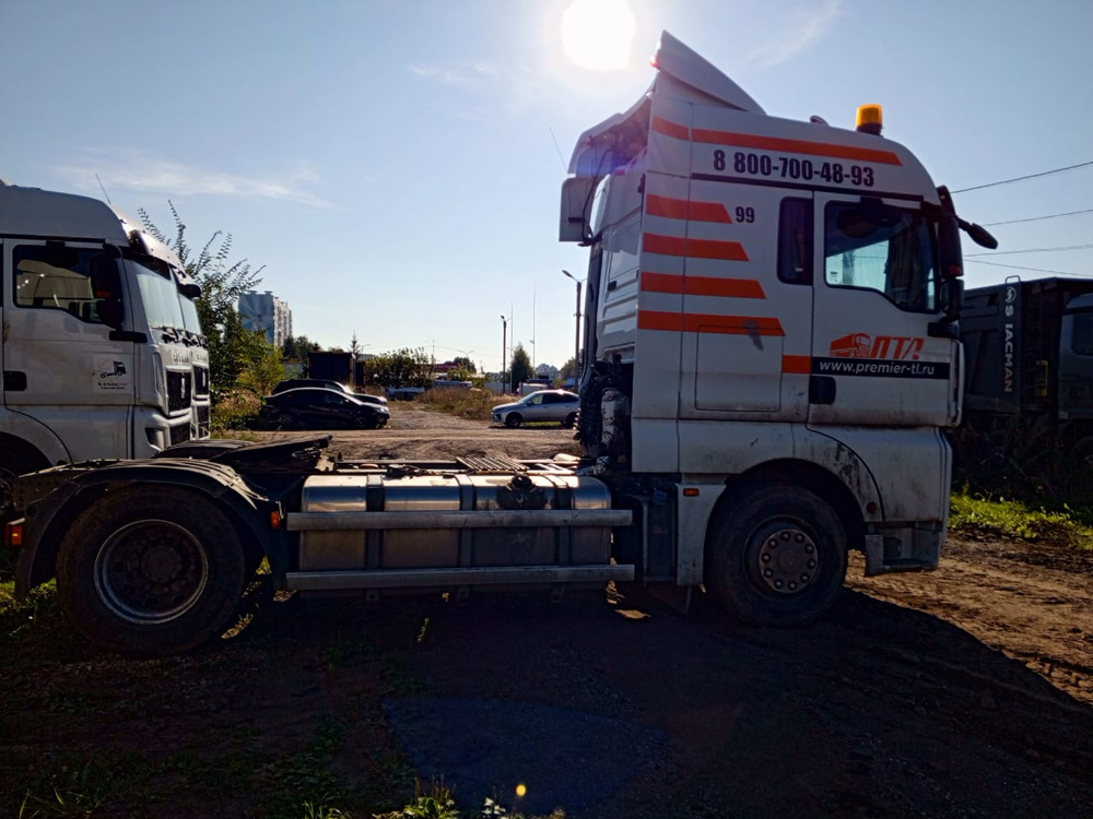 SITRAK C7H 4x2 Седельный тягач ZZ4186V391HE (Дизельный, 12,4 л, 480 л.с., AT)