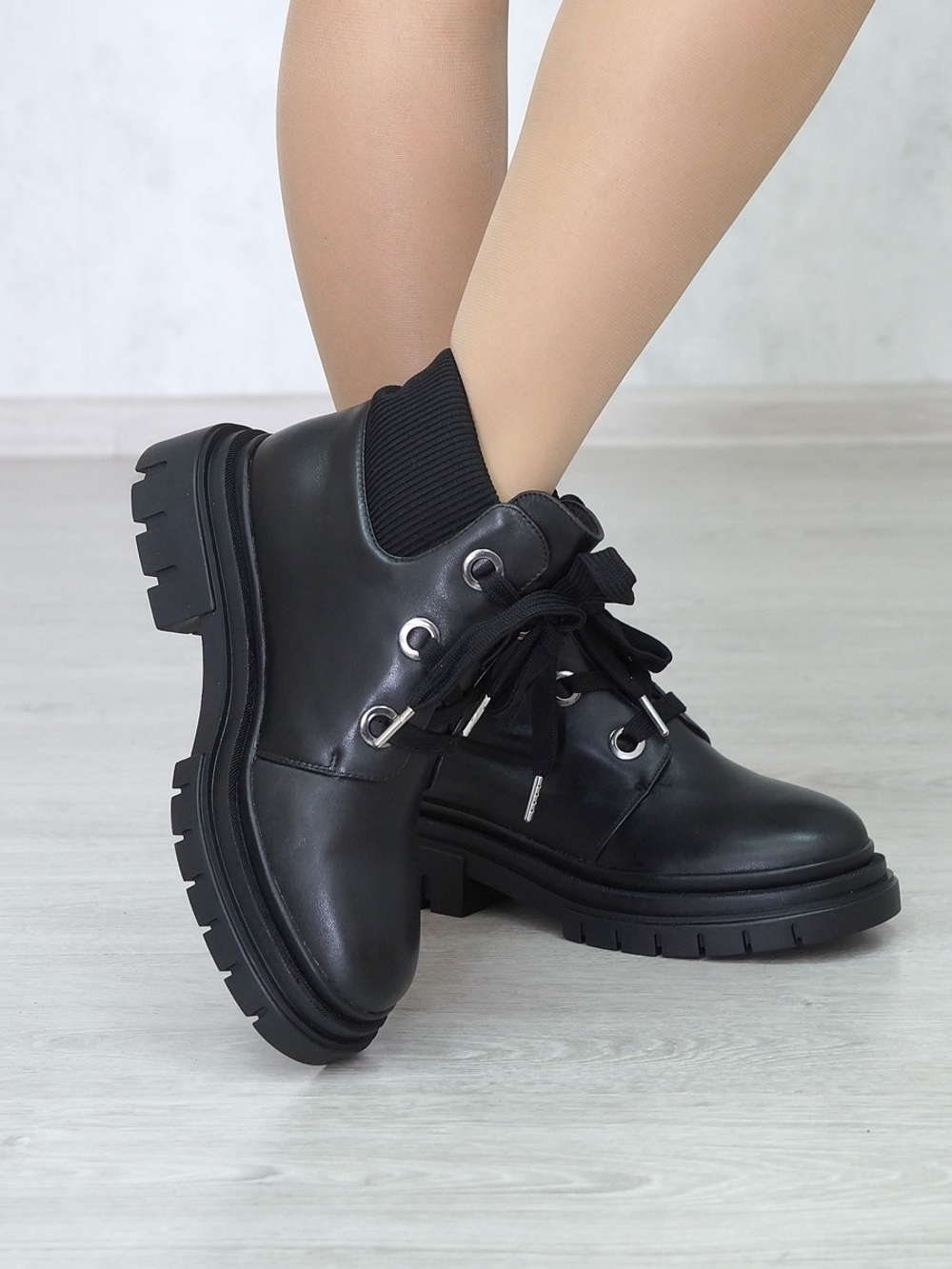 Ботинки женские зимние