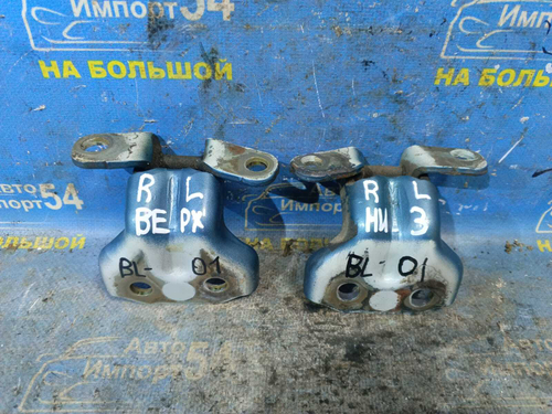 Петля двери задней левой Kia SORENTO 2002-2009