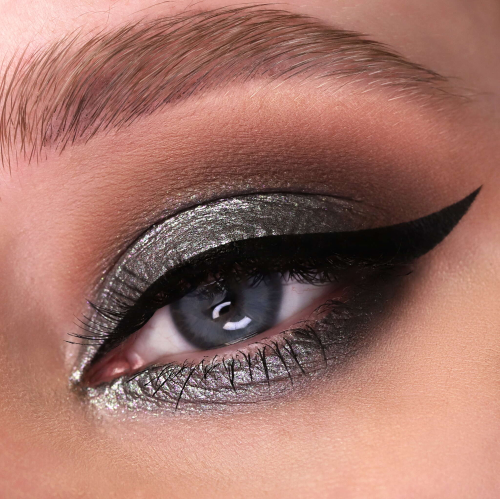 Тени для век жидкие сияющие тон 33 Holographic «Relouis PRO Sparkle Liquid» 5 мл