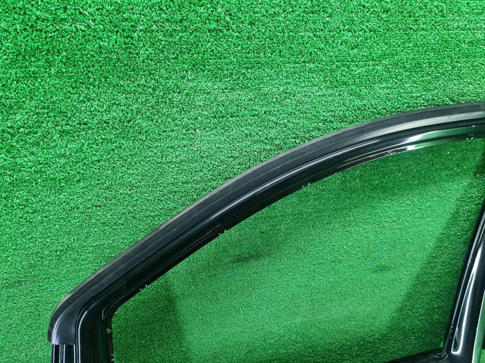 Дверь передняя правая Mercedes V W447 (2014-н.в.)