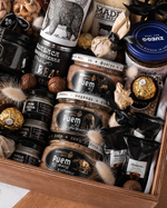 Подарочный набор в деревянном ящике с медом, орехами, деликатесами и дичью №2