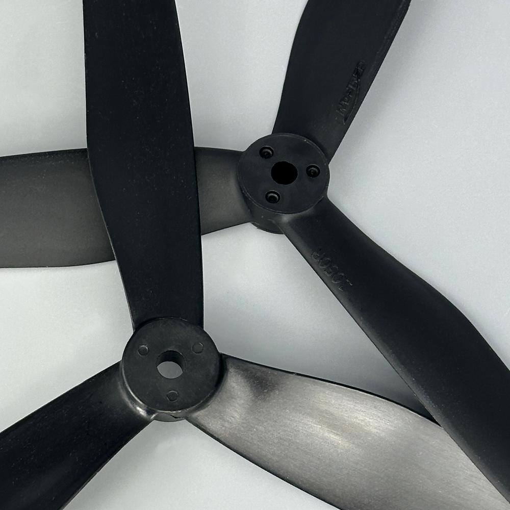 Комплект пропеллеров GEMFAN 10X5X3(CW-CCW) 2 шт.