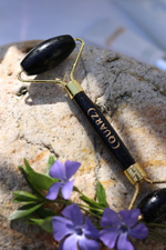 Роллер из черного обсидиана