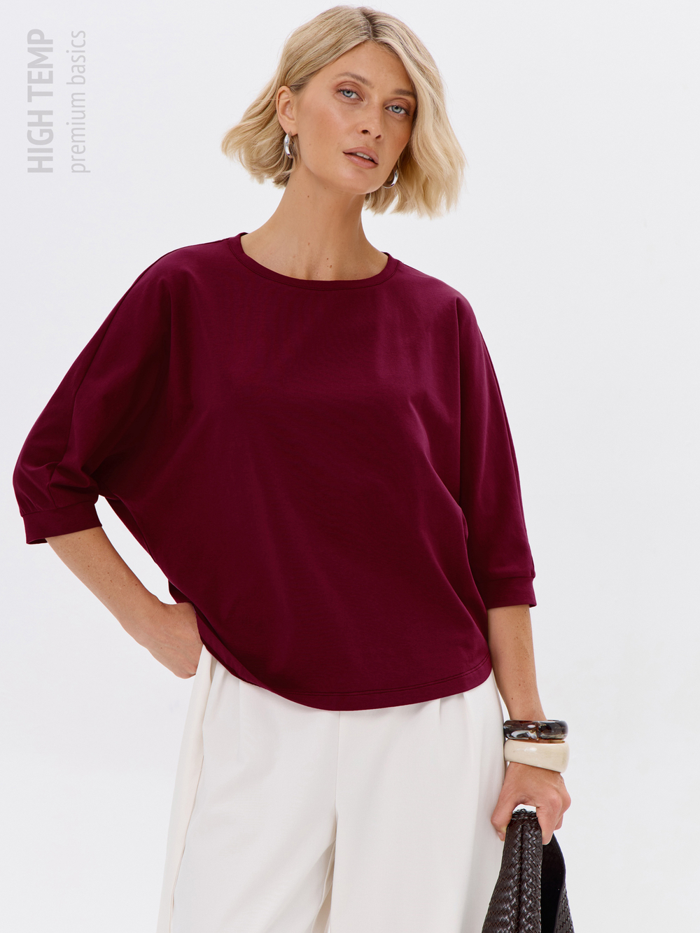 Свободная футболка летучая мышь с рукавом 3/4