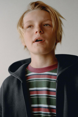 ZARA ТОЛСТОВКА НА МОЛНИИ, АНТРАЦИТОВО-СЕРЫЙ