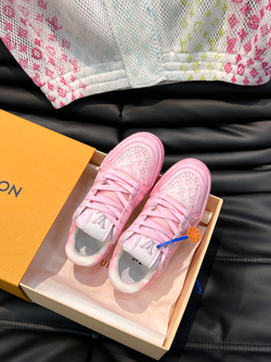 Louis Vuitton Trainer Sneaker