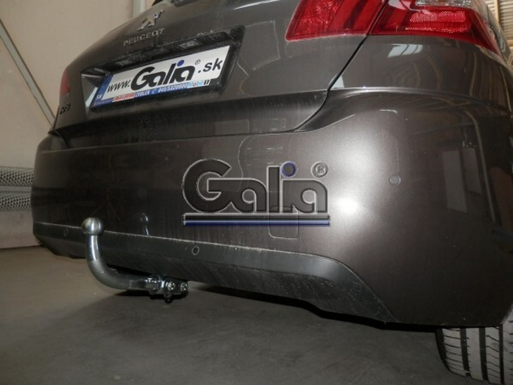 Фаркоп оцинкованный Galia C068A для Citroen C4 Picasso, C4 Grand Picasso 2013-, Peugeot 308 хетчбек, универсал 2013-(паспорт и сертификат в комплекте)(без электрики)