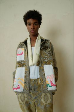 Куртка с Вышивкой Рябины / Hand-Embroidered Romanberry Pockets серая