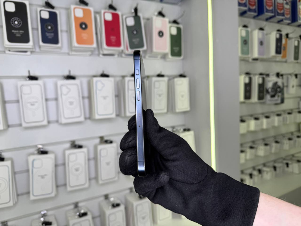 iPhone 15 Pro, 256 ГБ б/у