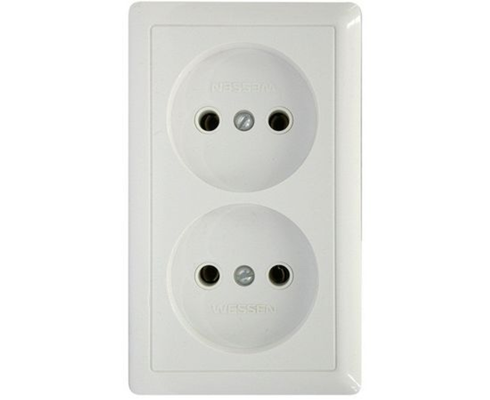 Розетка двойная, без заземления, без шторок