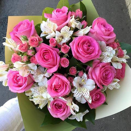 Букет "Pink flowers"