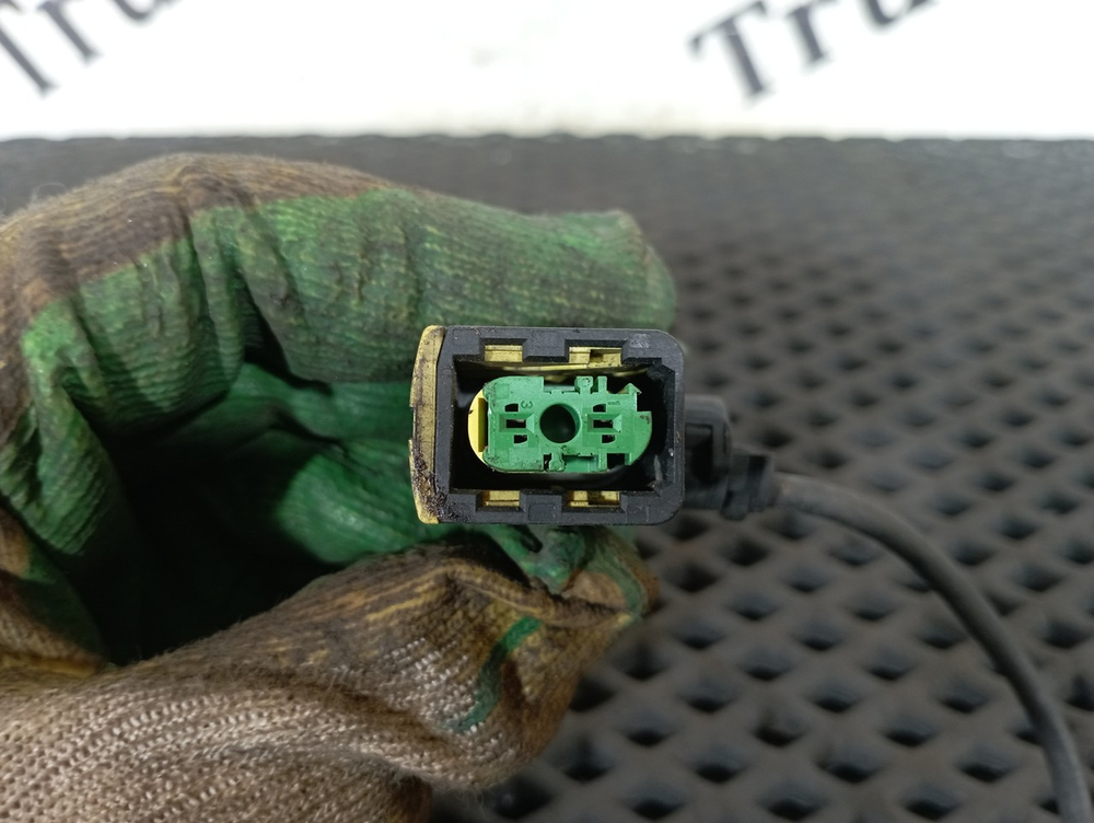 Датчик температуры выхлопных газов 2018г