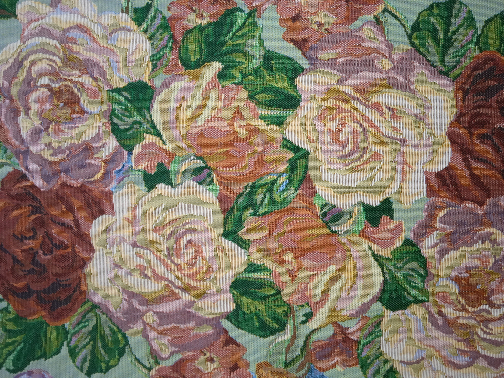 Декоративная гобеленовая наволочка для интерьерной подушки Романс 68х47