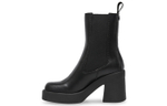 STEVE MADDEN Chelsea Boots Women"s Black/Sand