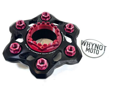 Evotech-rc Фланец звезды с гайками Ducati Panigale V4 / Streetfighter V4