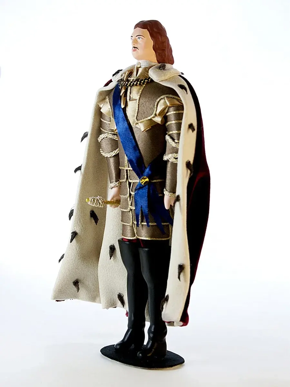 Кукла коллекционная Пётр I в доспехах и мантии