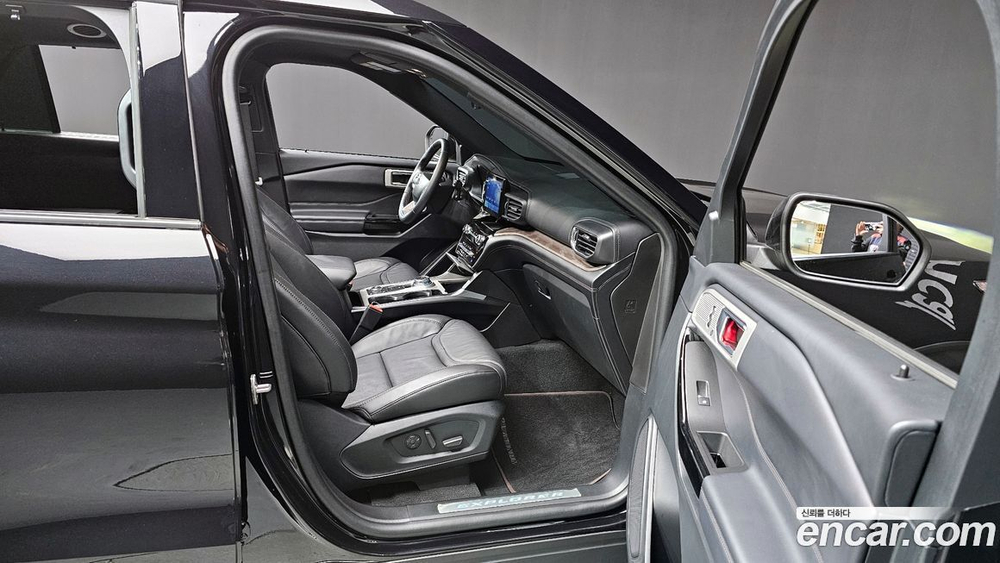 Ford Explorer 6 Generation 3.0 Platinum 4WD (01.2024)