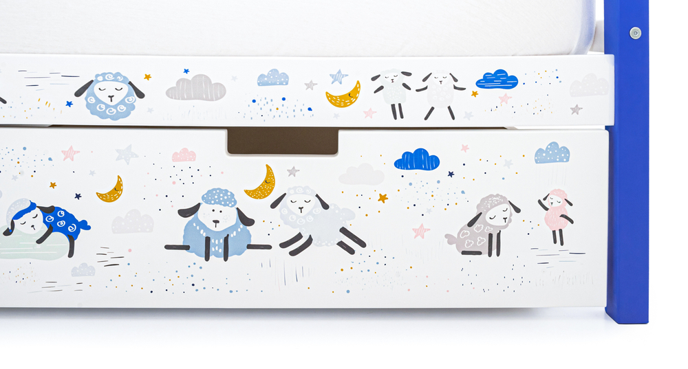 Детская кровать тахта Бельмарко Svogen сине-белый барашки