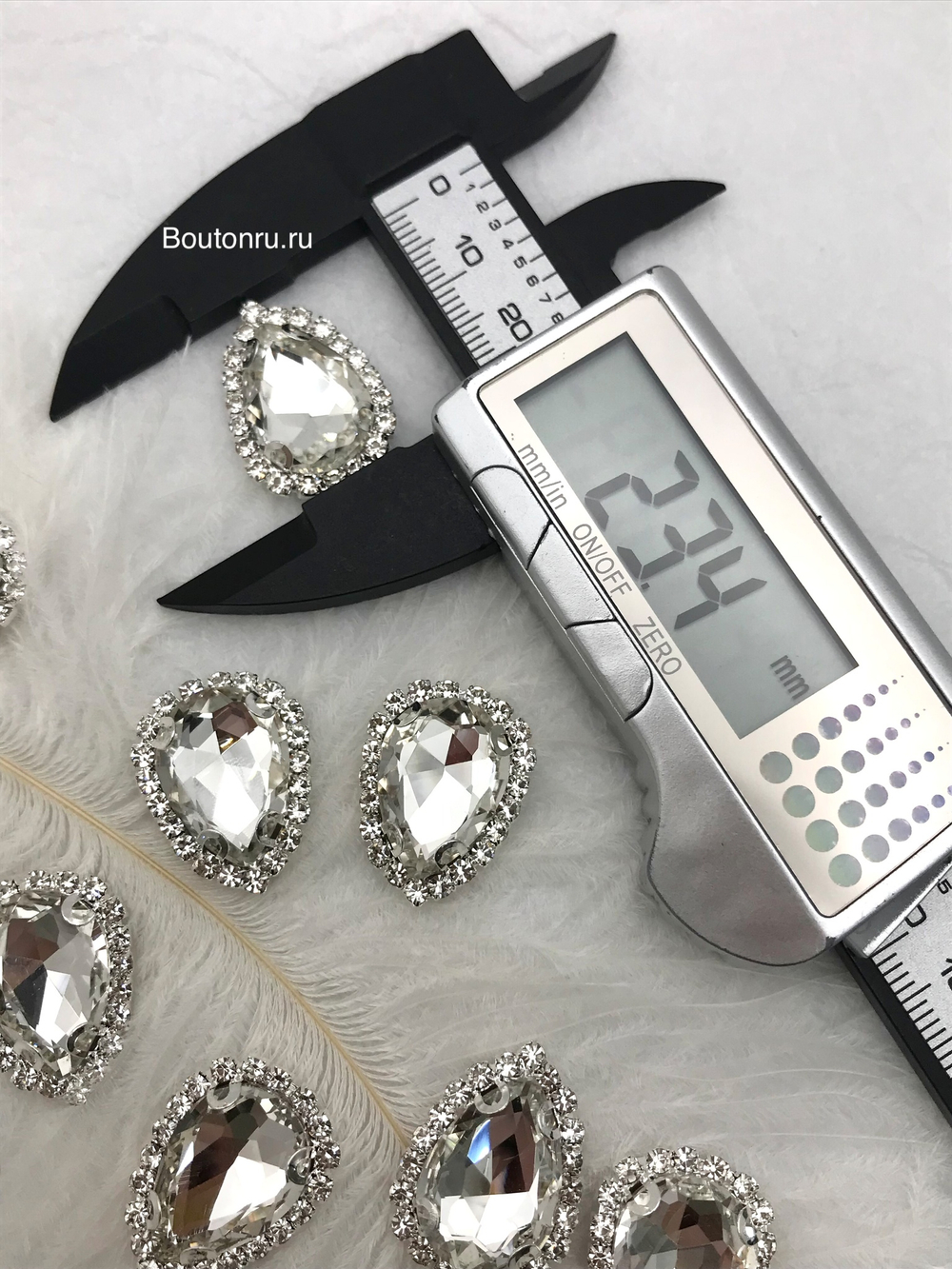 Стразы пришивные серебристые капля в оправе (набор-10шт)