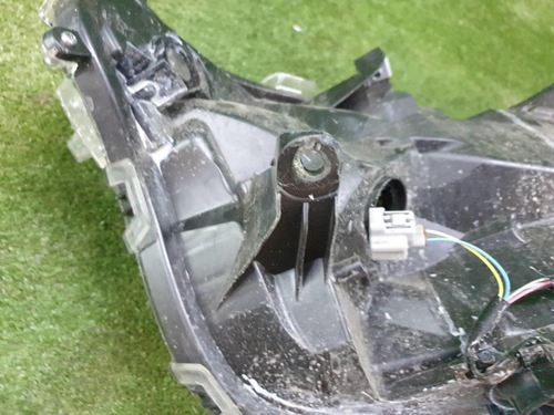 Битая Фара правая Toyota RAV4 5 XA50 (2018-н.в.) LED
