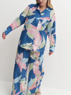 Костюм с брюками Weekend